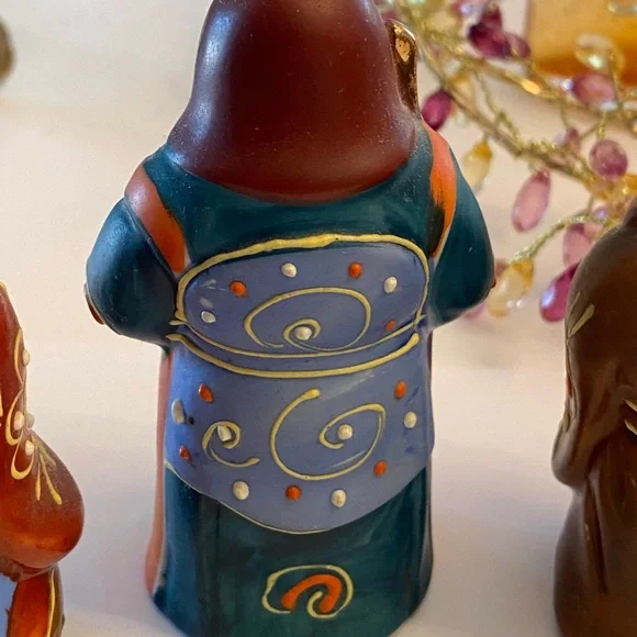 Vintage Chinese Ceramic Miniature Figurine Set Of 4